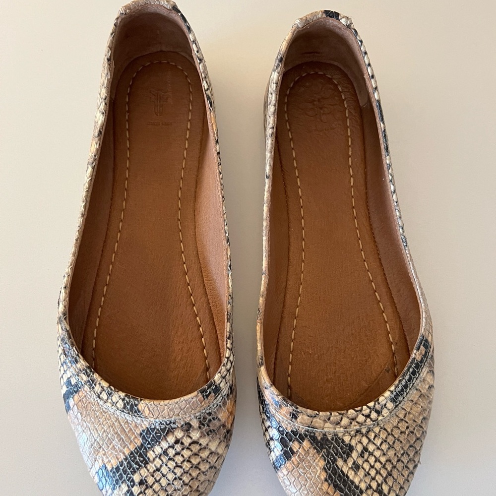 Frye Flats - image 2